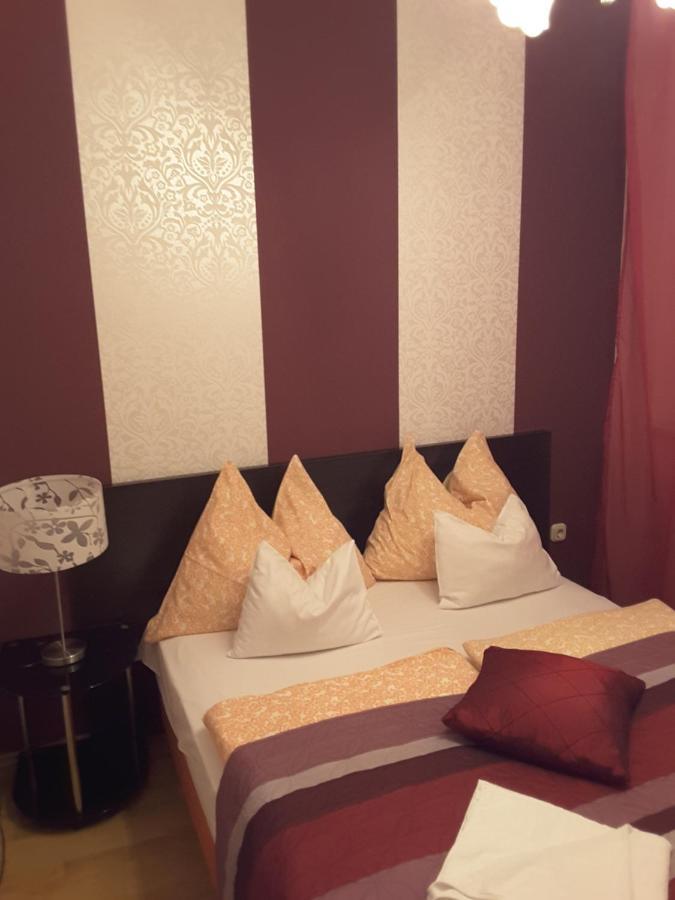 Isabell Apartments Дьёр Экстерьер фото