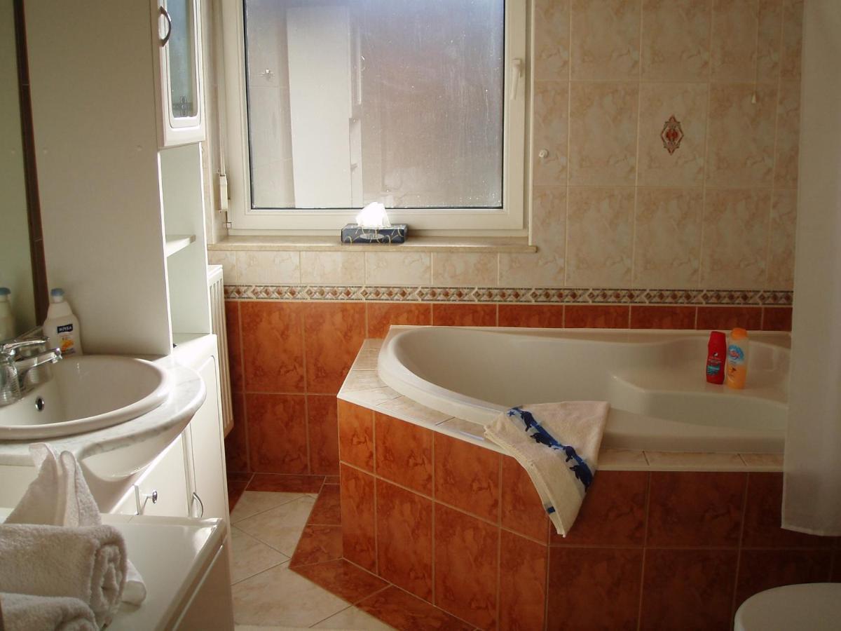 Isabell Apartments Дьёр Экстерьер фото